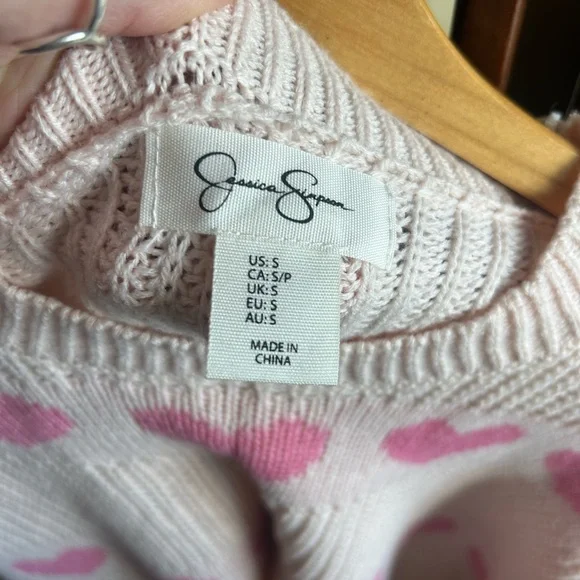 Pink Heart Sweater - Picture 4 of 5